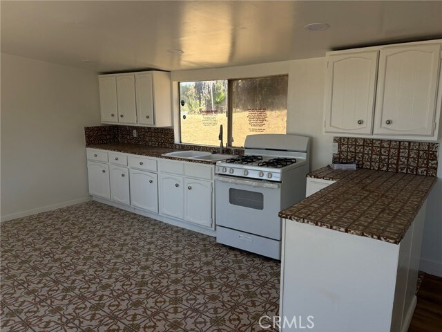 Foto del edificio - 26371 Ironwood Ave