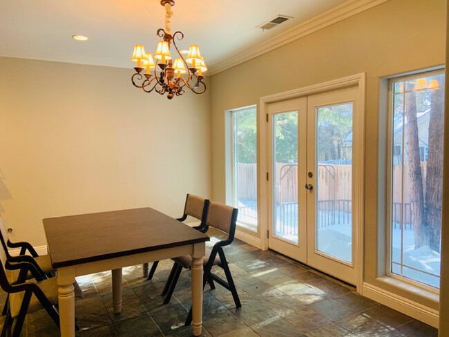 Building Photo - 31173 Summit Dr