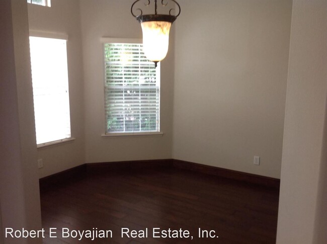 4 br, 3 bath House - 1042 E. Royal Dornoch... photo'