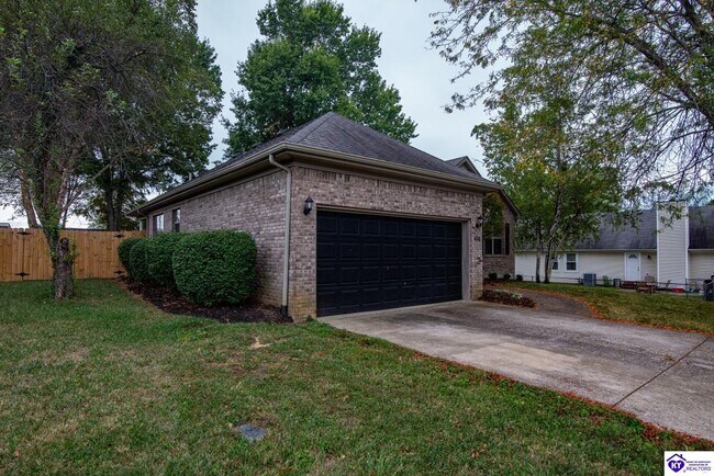 Foto del edificio - 426 Ridgecrest Rd