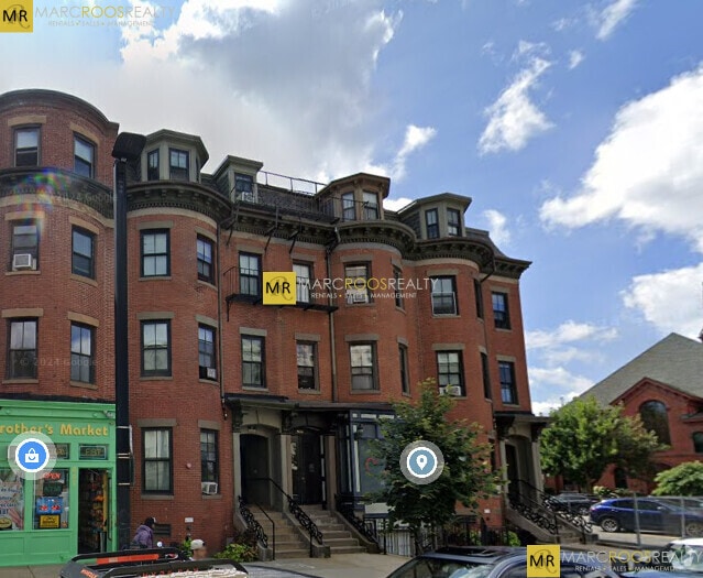 Building Photo - 806 Tremont St