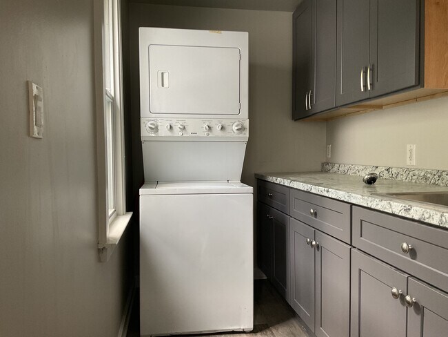 Foto del edificio - 134 Shelton Ave