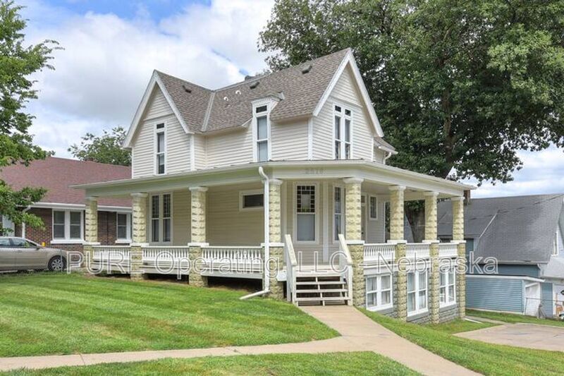 Photo - 2518 Woolworth Avenue