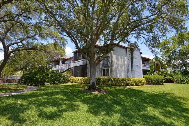 Building Photo - 10265 Gandy Blvd N