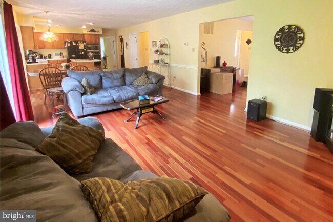 Foto del edificio - 232 Lower Magothy Beach Rd