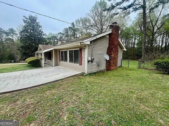 Foto del edificio - 119 Longview Rd