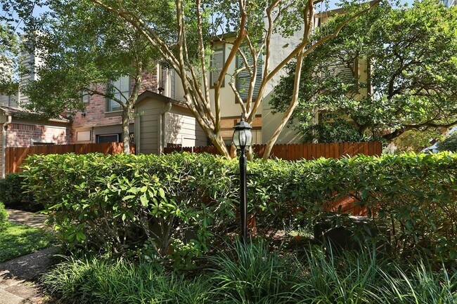 Foto del edificio - 1201 McDuffie St