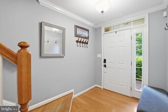 Building Photo - 8133 Dove Cottage Ct