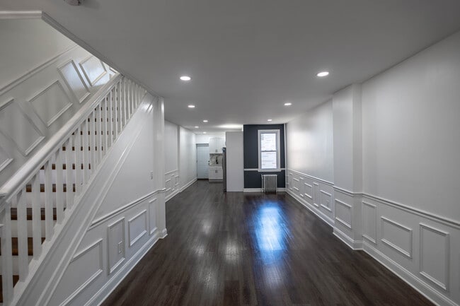 Photo - 3205 E Monument St Townhome