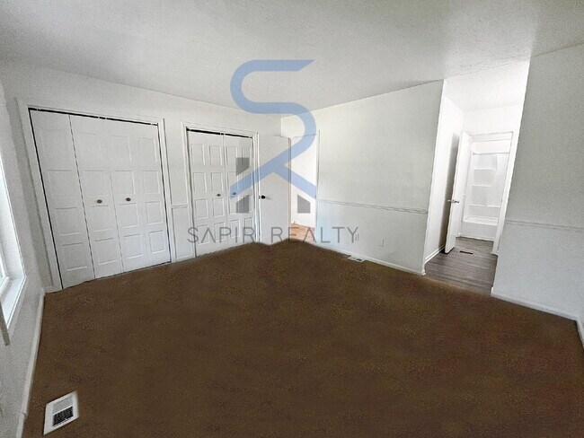 Foto del edificio - Move in before October 31st and choose you...