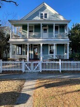 Building Photo - 805 Ann St