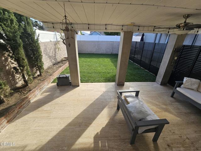 Foto del edificio - 1700 N Pass Ave