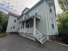 Building Photo - 19 E Concord St