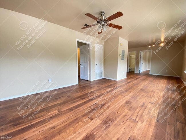 Building Photo - 3 br, 3 bath Duplex - 1019 Advance St