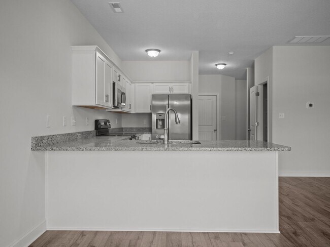 Foto del edificio - Welcome to Verrazzano Lane!