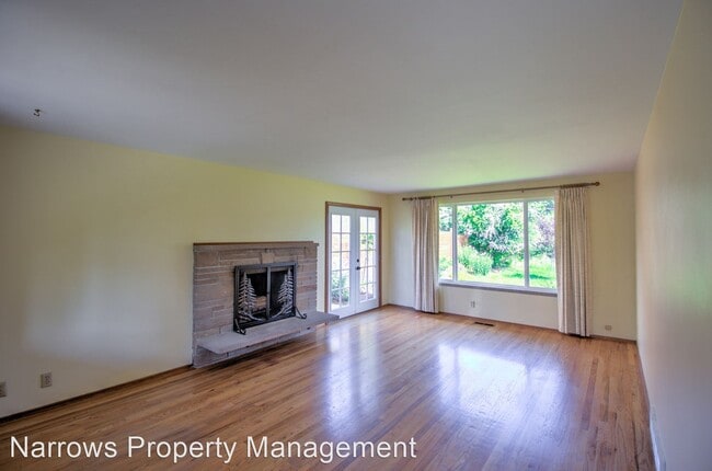 Building Photo - 2 br, 1 bath House - 1636 Conger Ave NW