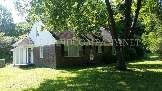 Building Photo - 3862 Windcrest Rd
