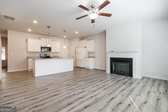 Building Photo - 3507 Abbey Wy
