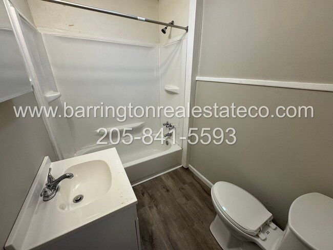 Foto del edificio - 719 16th St N