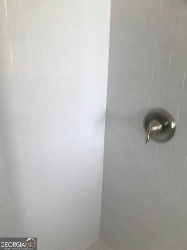 Building Photo - 317 Hillside Cir