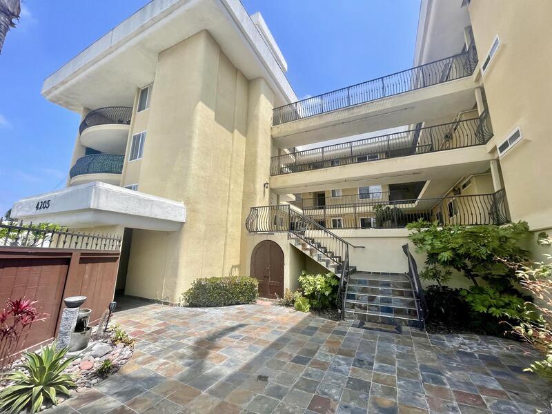 4205 Lamont St Unit 5 5, San Diego, CA 92109 Condo for Rent in San