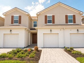 Building Photo - 1043 Spring Palms Lp