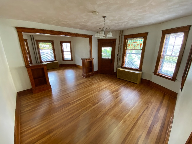 Building Photo - 49-51 Houghton St