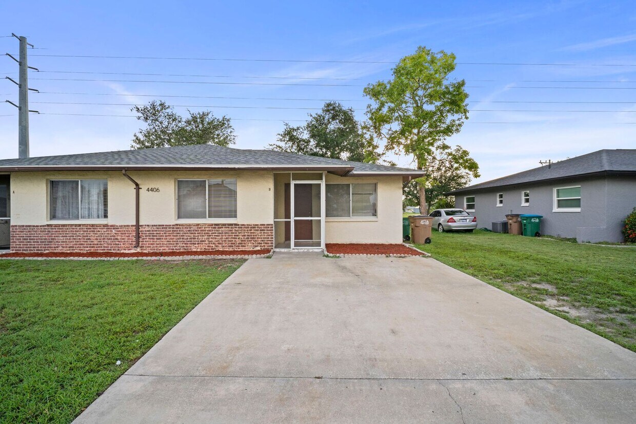 Primary Photo - Beautiful 2-bedroom, 2-bathroom apartment,...