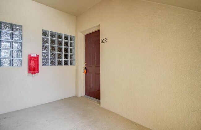 Building Photo - 9523 Newdale Way