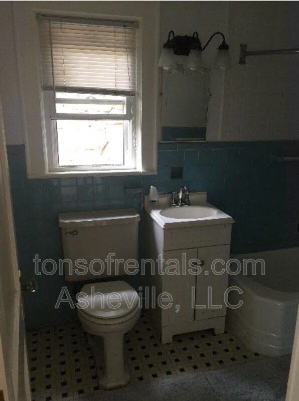 Foto del edificio - 1A Gables Place