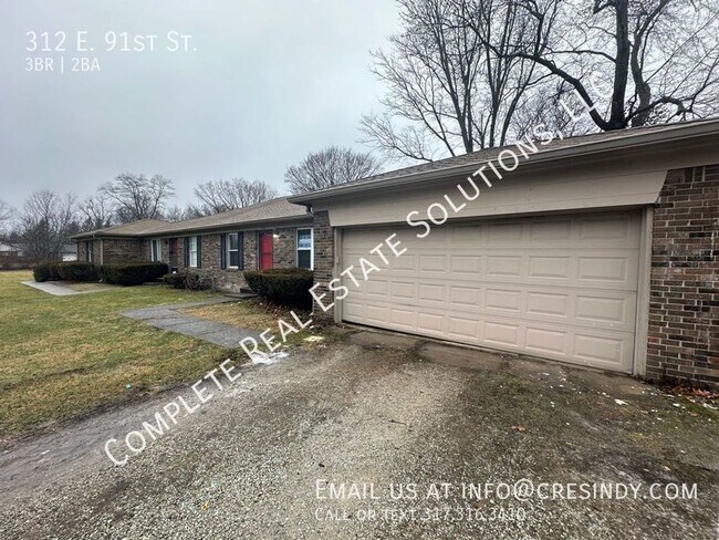 Building Photo - Now Showing this 3BR, 1.5BA duplex located...