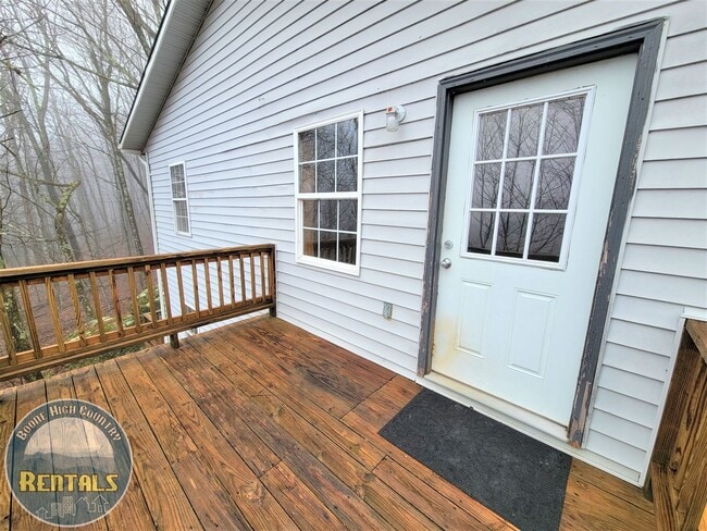 Photo - 387 Sugarloaf Rd Apartment