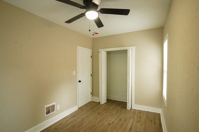 Foto del edificio - Fully Renovated 3-Bedroom Home – Move-In Ready for You!