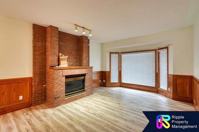 Building Photo - 123 Sirocco Pl