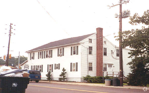 Building Photo - 101-103 Main St