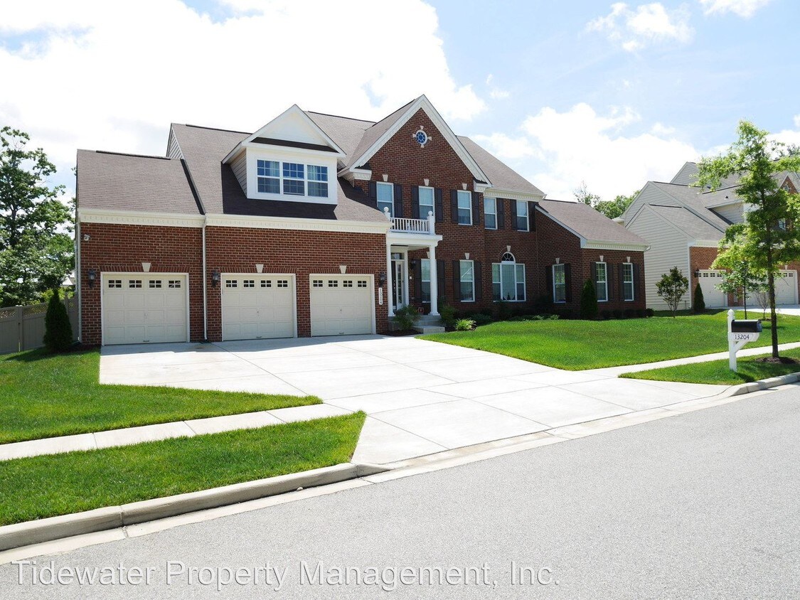 Primary Photo - 13204 Old Liberty Ln