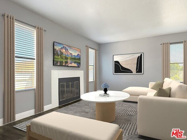 Foto del edificio - 1930 W College Ave