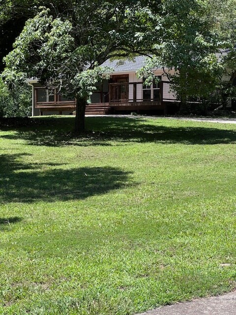 Foto del edificio - 233 Ranchwood Trail