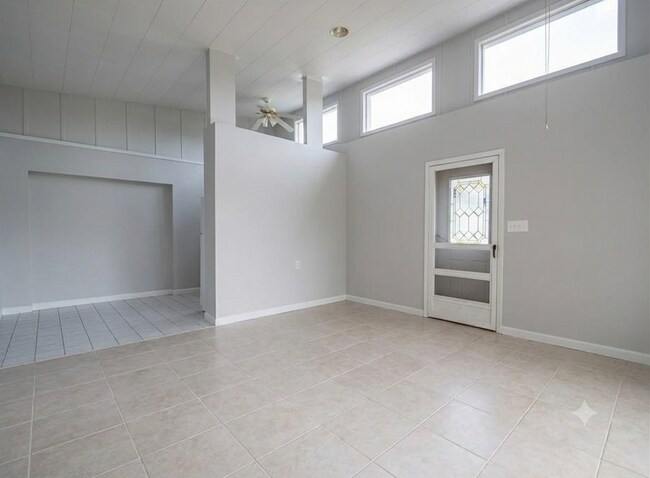 Foto del edificio - 164 Tradewinds Dr NW