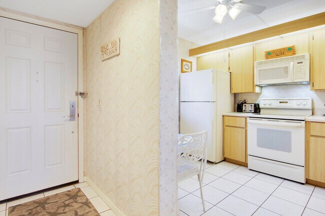 Building Photo - 201 Ocean Bluffs Blvd