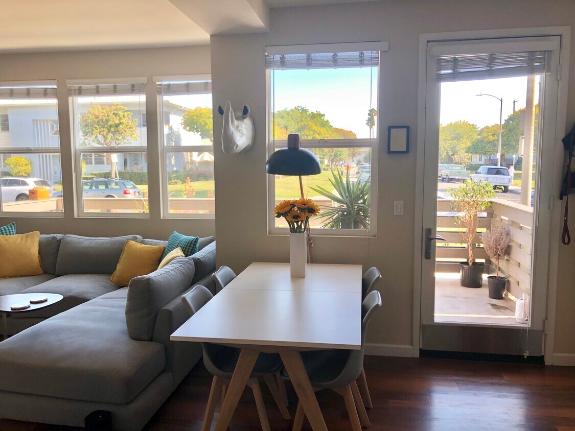 Foto principal - 1027 Doreen Pl
