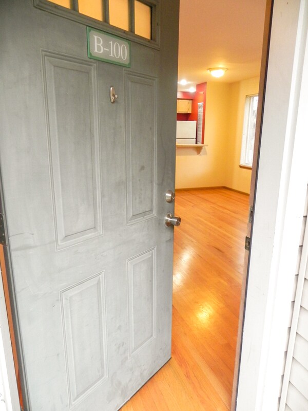 Foto del edificio - 3648 Whitman Ave N
