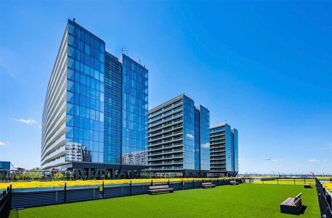 Foto del edificio - 13103 40th Rd
