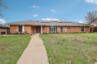Building Photo - 1835 E Cedar Elm Dr