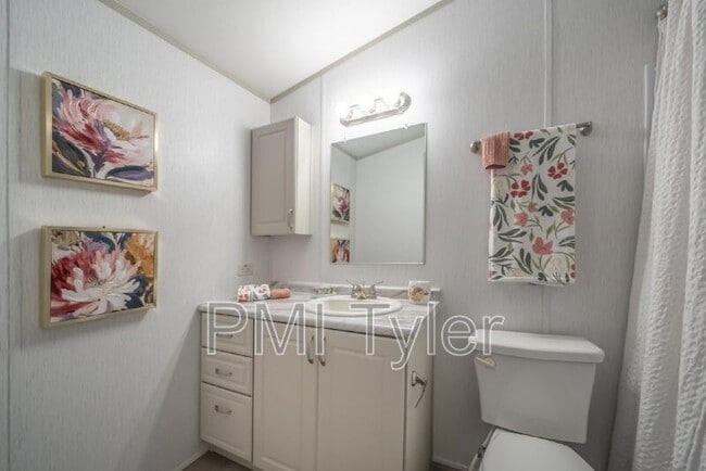 Foto del edificio - 203 Sugar Maple Ln