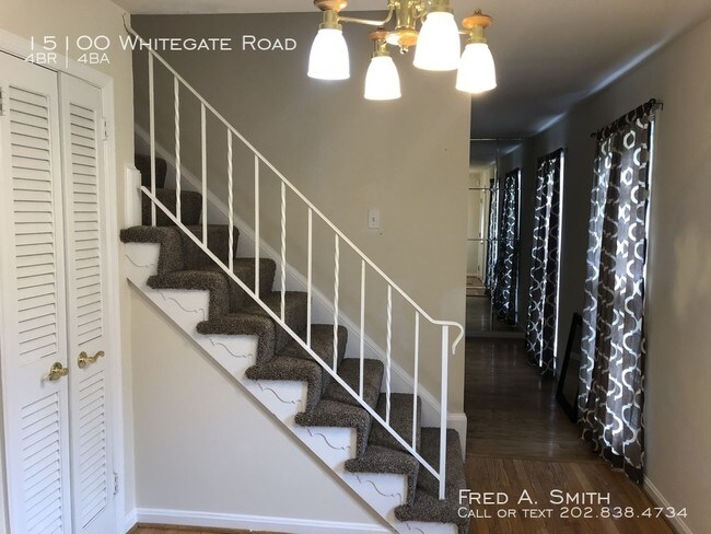 Building Photo - 4 Bedroom House in Colesville