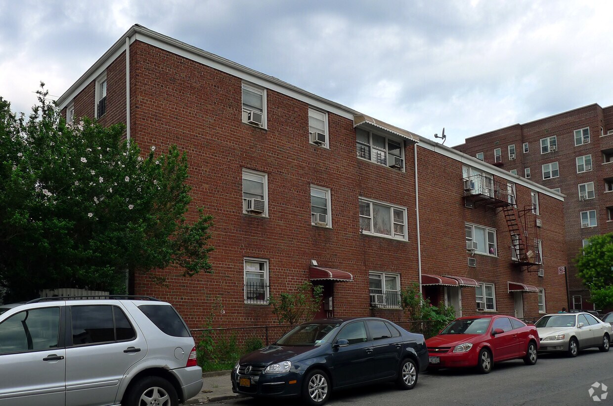 Primary Photo - 42-04 78th St