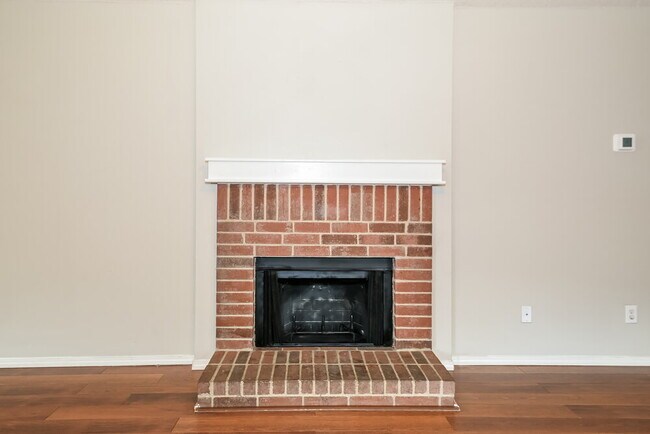 Building Photo - 1203 Wisdom Dr