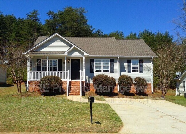 Building Photo - 3181 Ridgeback Dr