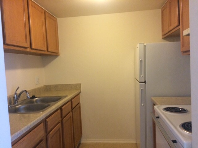 Metro East Apartments - Warren, MI | Apartments.com